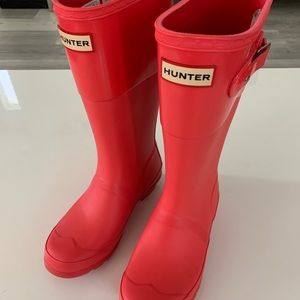 HUNTER BOOTS